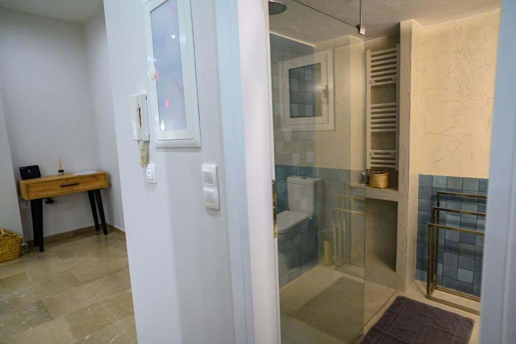 Boho 2 Bdr Luxury Meets The East Lejlighed Athen Eksteriør billede