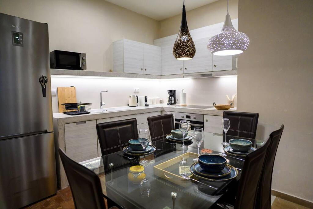 Boho 2 Bdr Luxury Meets The East Lejlighed Athen Eksteriør billede